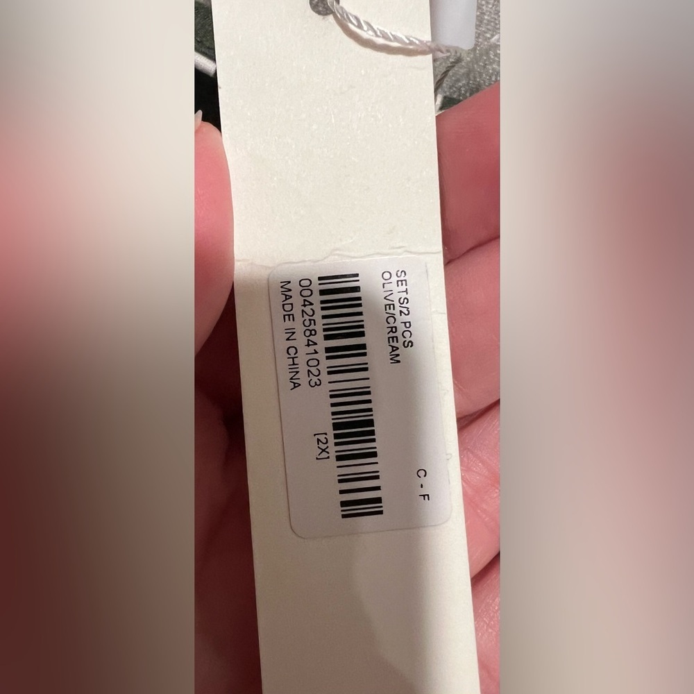 New! Capella Olive & Cream Striped Sleeveless Crop Top Size 2XL NWT! 🌻 - Picture 7 of 9